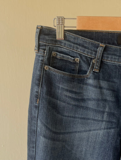 HIGH RISE FLARED JEANS