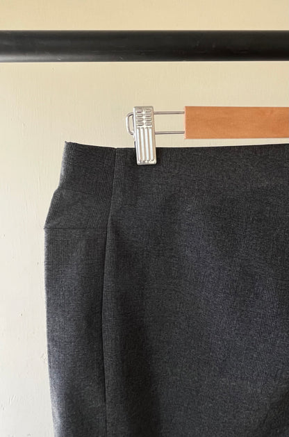 STRETCHABLE SLIM FIT PANTS