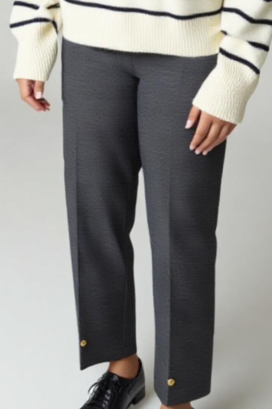 GREY STRETCHABLE SLIM FIT PANTS