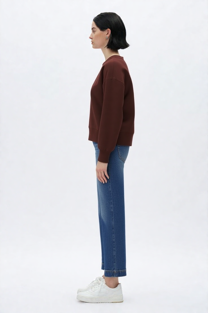 STRAIGHT JEANS