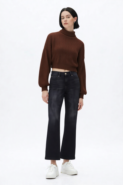 STRAIGHT JEANS