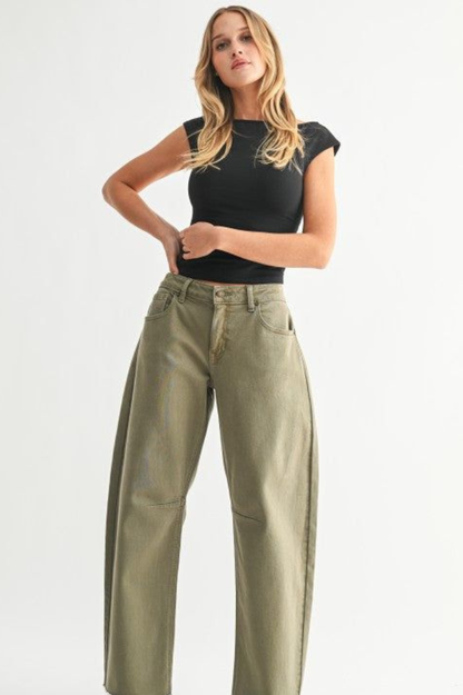 OLIVE BARREL JEANS