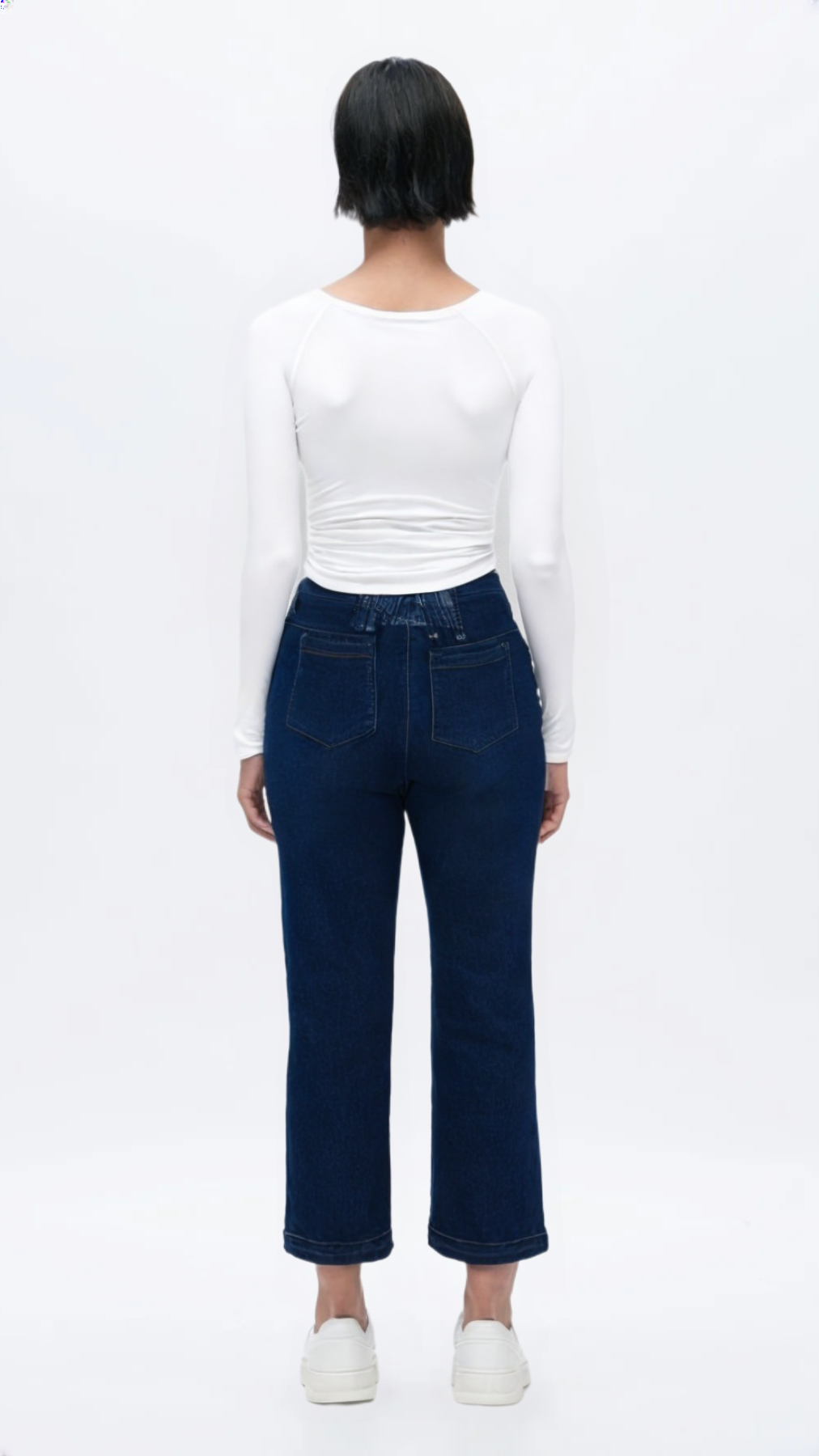 STRAIGHT JEANS